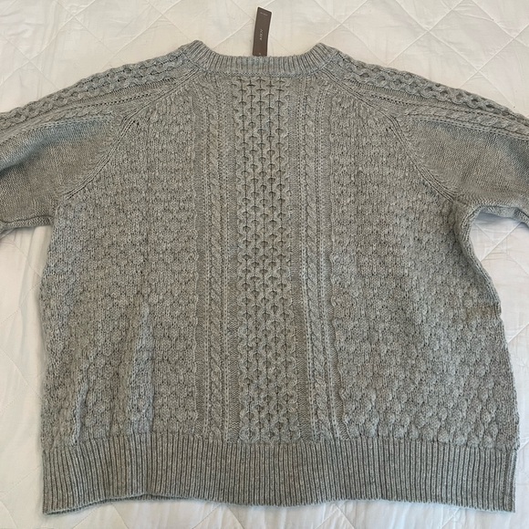 NWT J.Crew Sweater - Picture 3 of 4